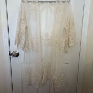 Roommates Cream Lace Robe